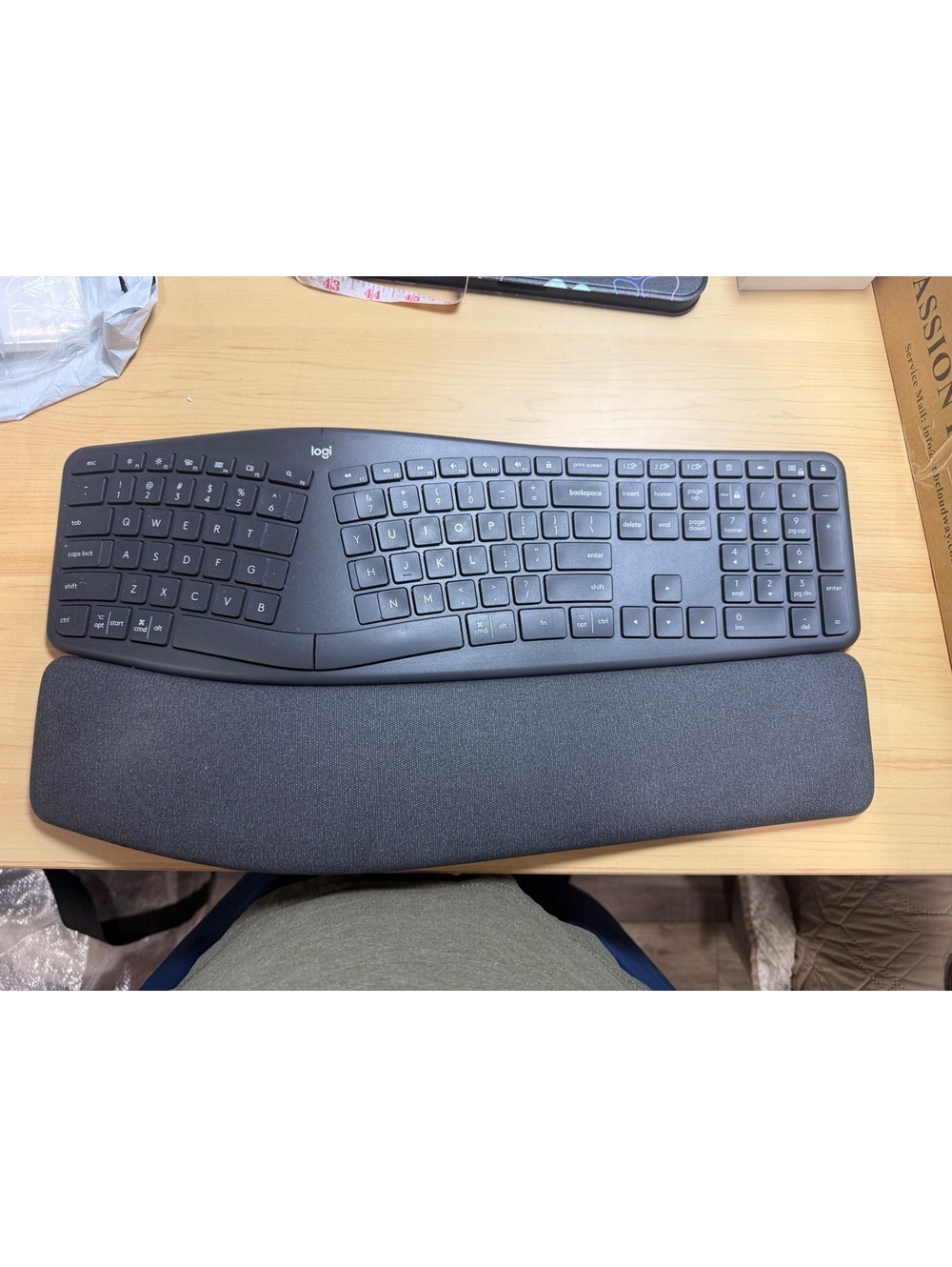 Logitech ERGO K860 Wireless Ergonomic Split Keyboard – Tested (No Dongle)